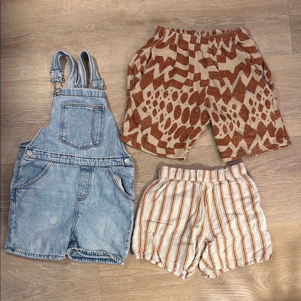 Kids Denim Overalls and Shorts Set/ size 4-5